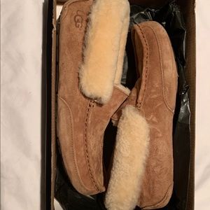 Ugg M Grantt Slippers in Cheastnut
